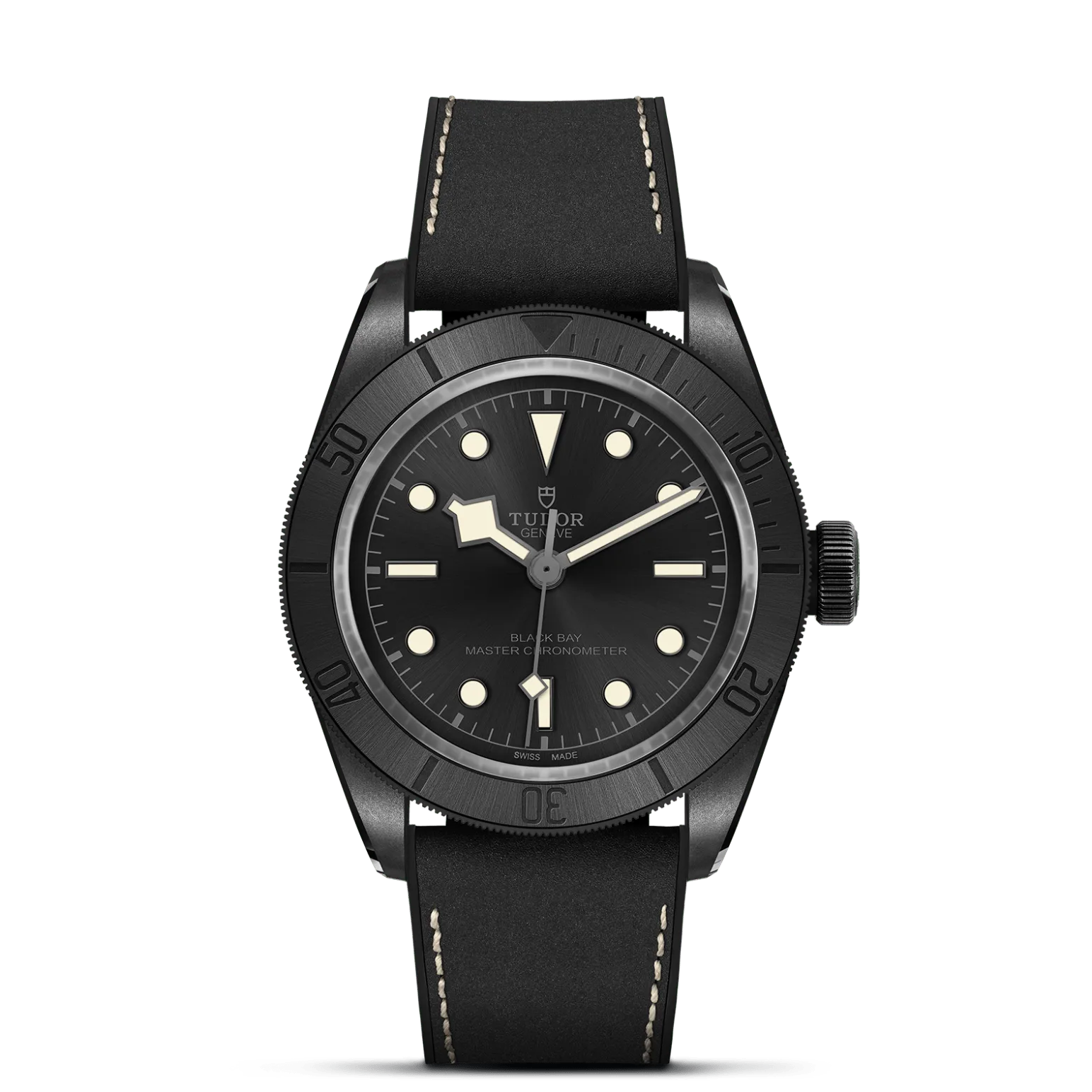 Black Bay Ceramic, con Dial Negra, abombaday Bisel Bisel giratorio unidireccional de acero tratado con PVD negro con disco de cerámica negra con acabado satinado rayo de sol, con graduación de 60 minutos, marcas y números grabados